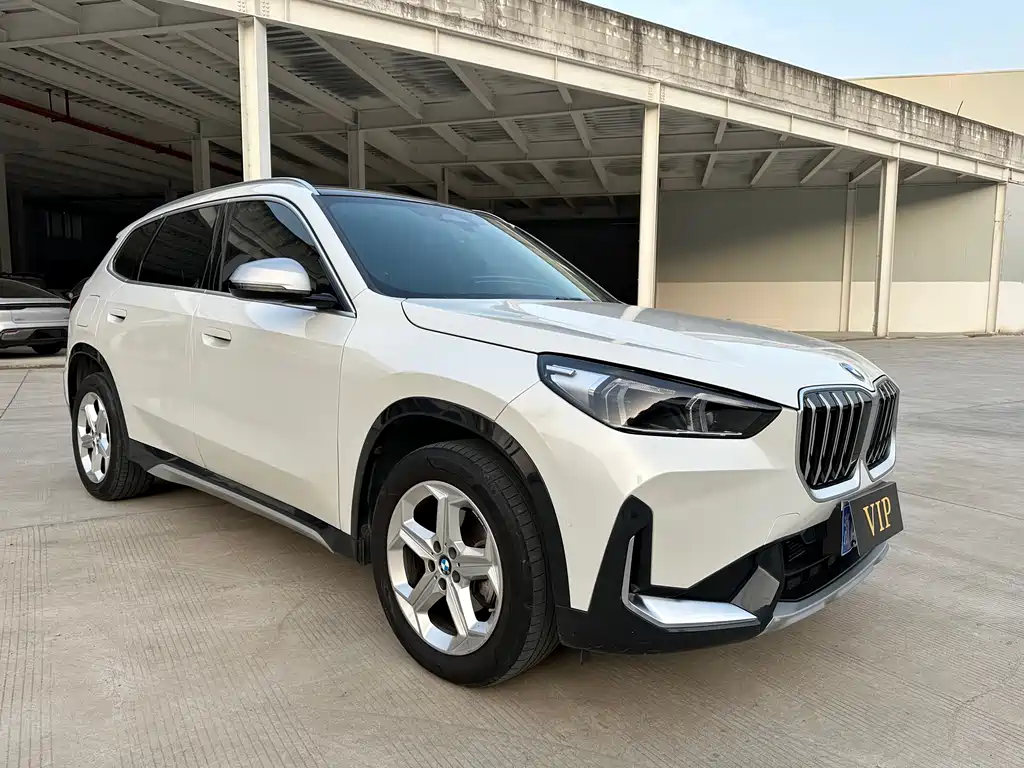 BMW X1 2024 sDrive20Li X