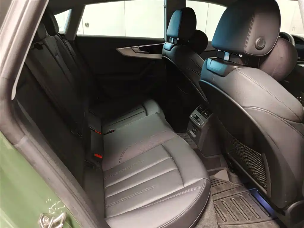 Audi A5 (Import) — миниатюра 12