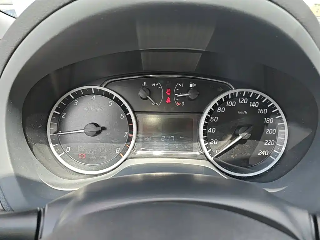 Nissan Sylphy — миниатюра 12