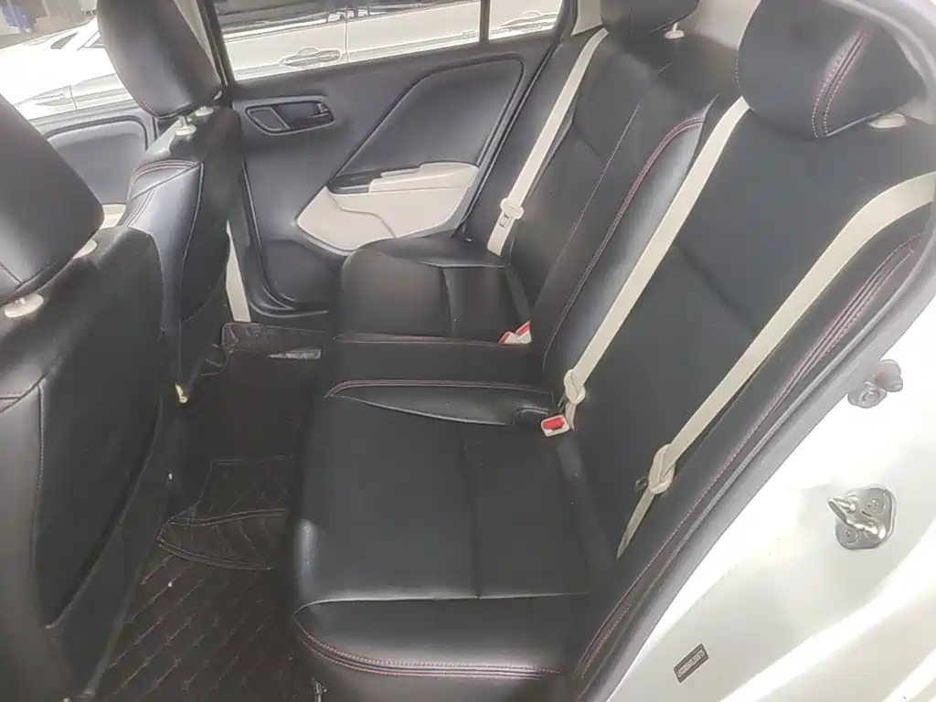 Honda City — миниатюра 17