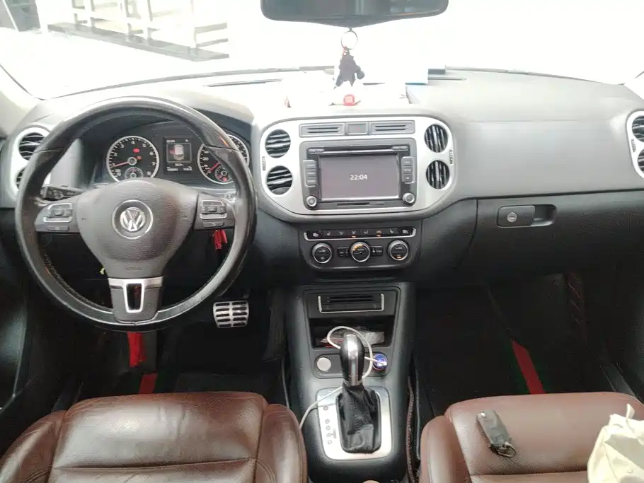 Volkswagen Tiguan — миниатюра 12