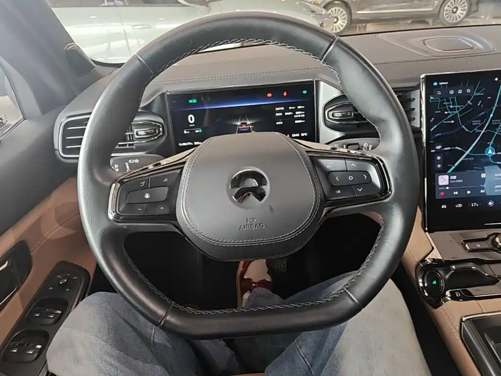 NIO ES6 — миниатюра 11