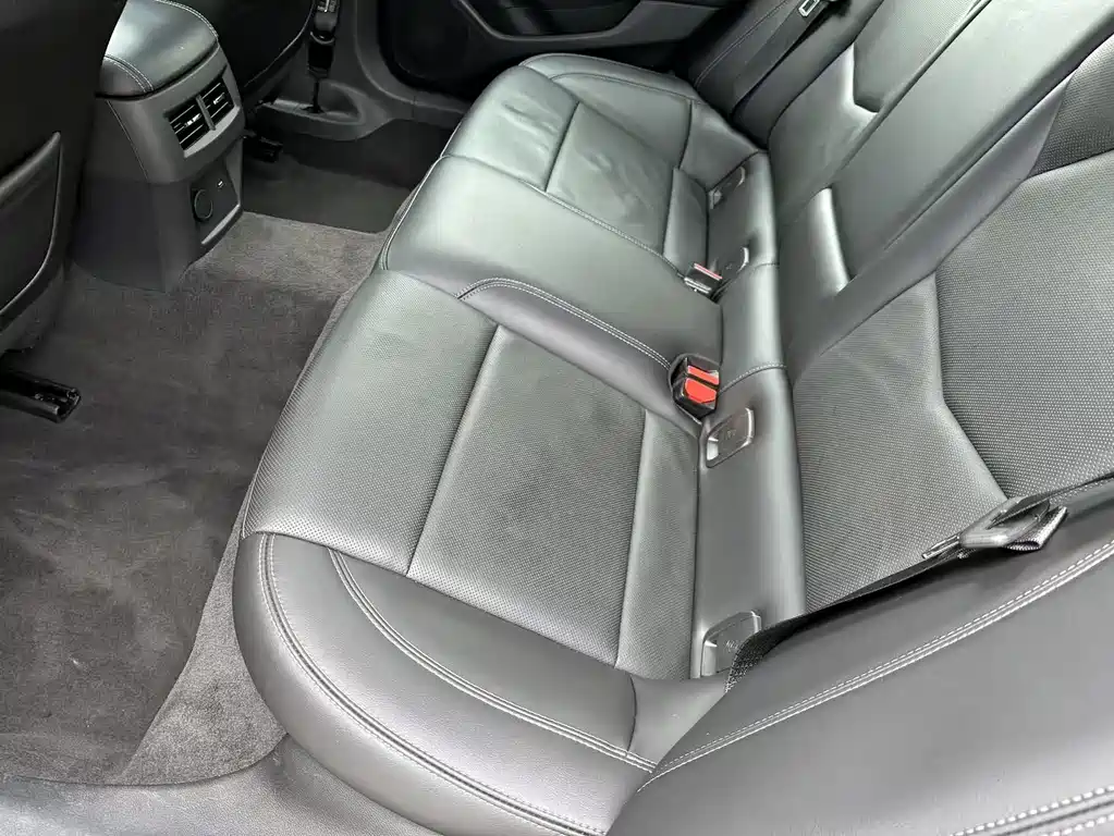 Cadillac CT5 — миниатюра 16