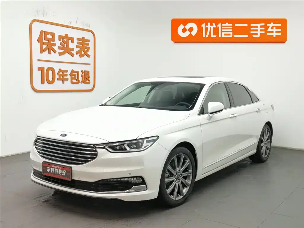 Ford Taurus 2020