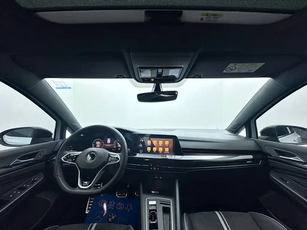Volkswagen Golf — миниатюра 11