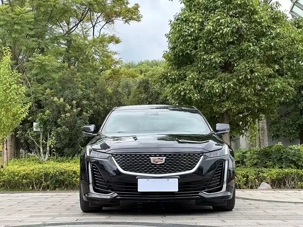Cadillac CT5 — миниатюра 2
