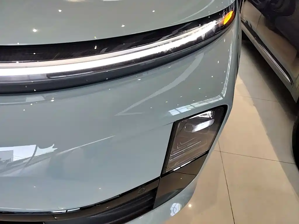 Li Auto Li L6 — миниатюра 24