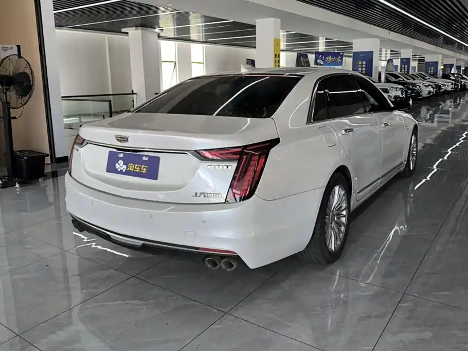 Cadillac CT6 — миниатюра 3