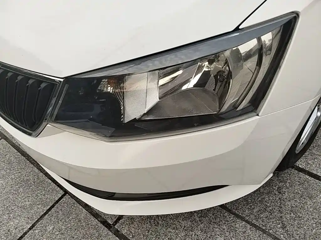 Skoda Fabia — миниатюра 24