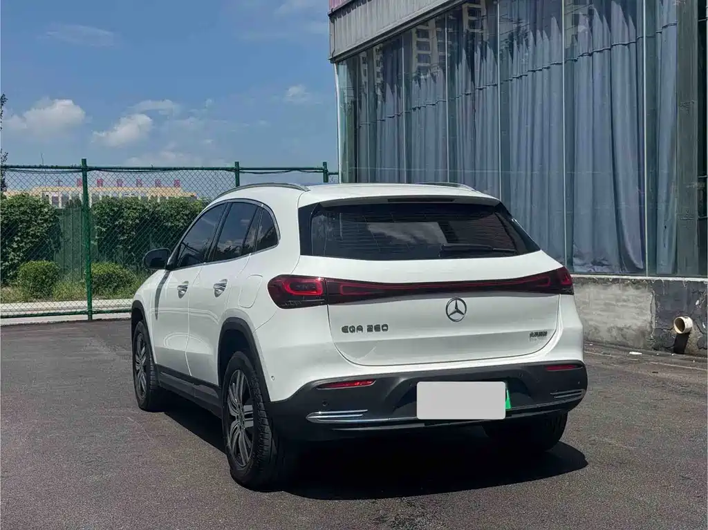 Mercedes-Benz EQA — миниатюра 5
