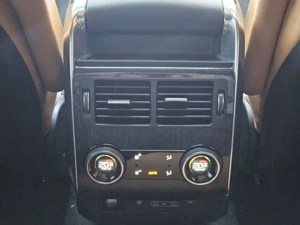 Land Rover Sport — миниатюра 10