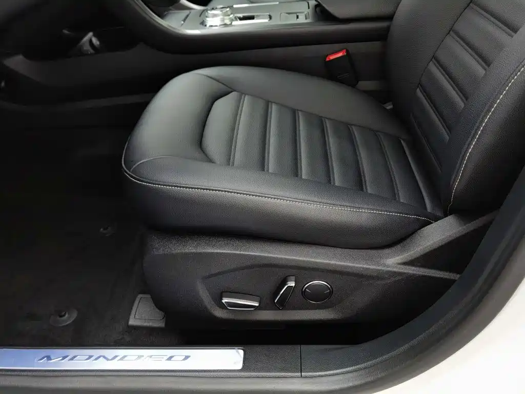 Ford Mondeo — миниатюра 20
