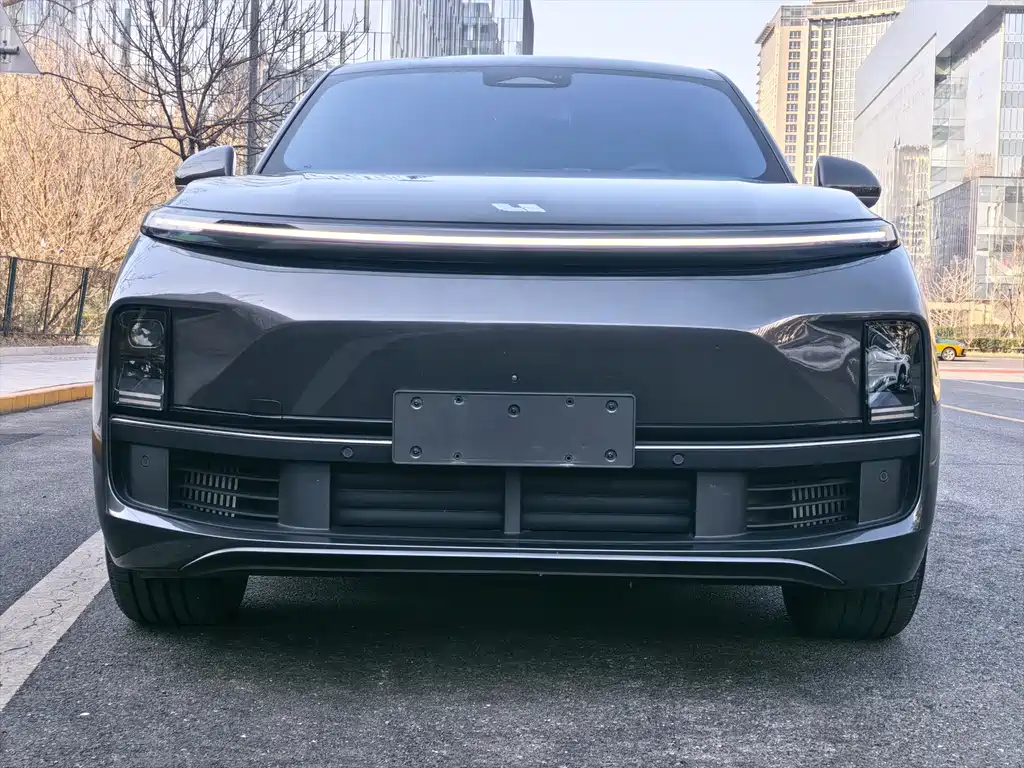 Li Auto IDEAL L8