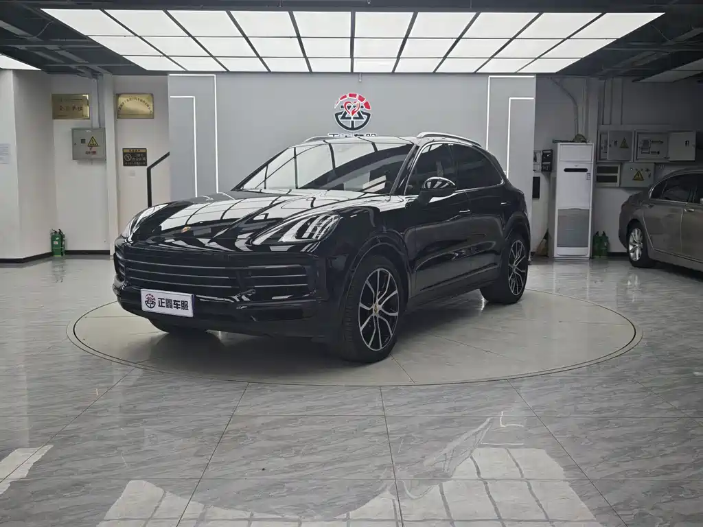 Купить Porsche Cayenne