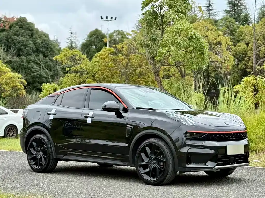 Lynk & Co 05 — миниатюра 3
