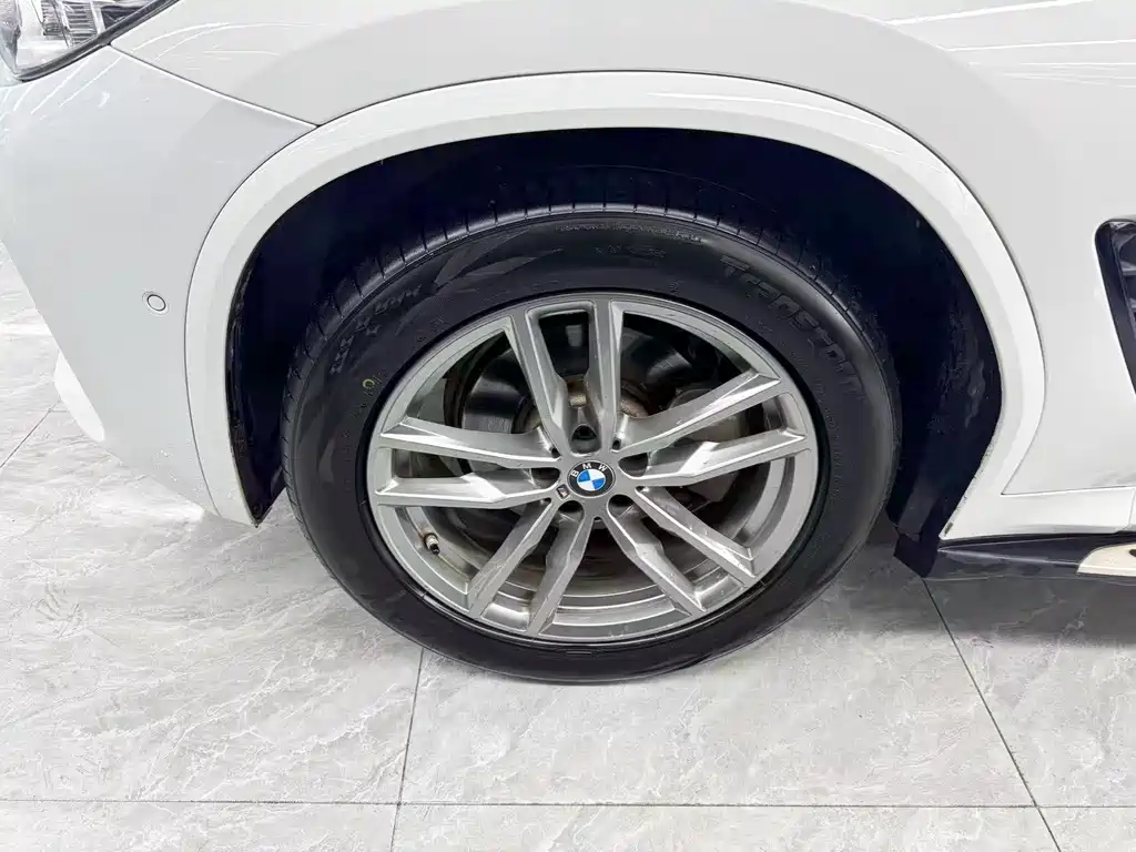 BMW X4 — миниатюра 23