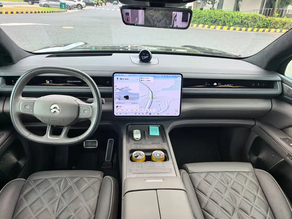 NIO ES8 — миниатюра 5