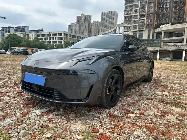 2024 Lynk & Co 07
