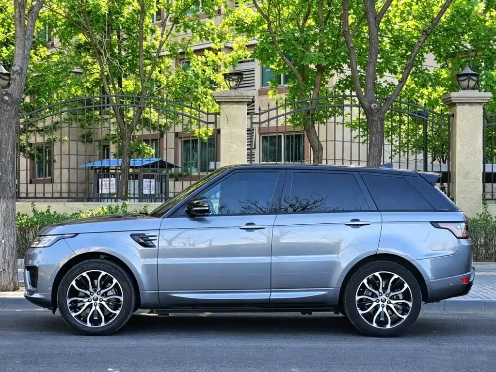 Land Rover Sport — миниатюра 3