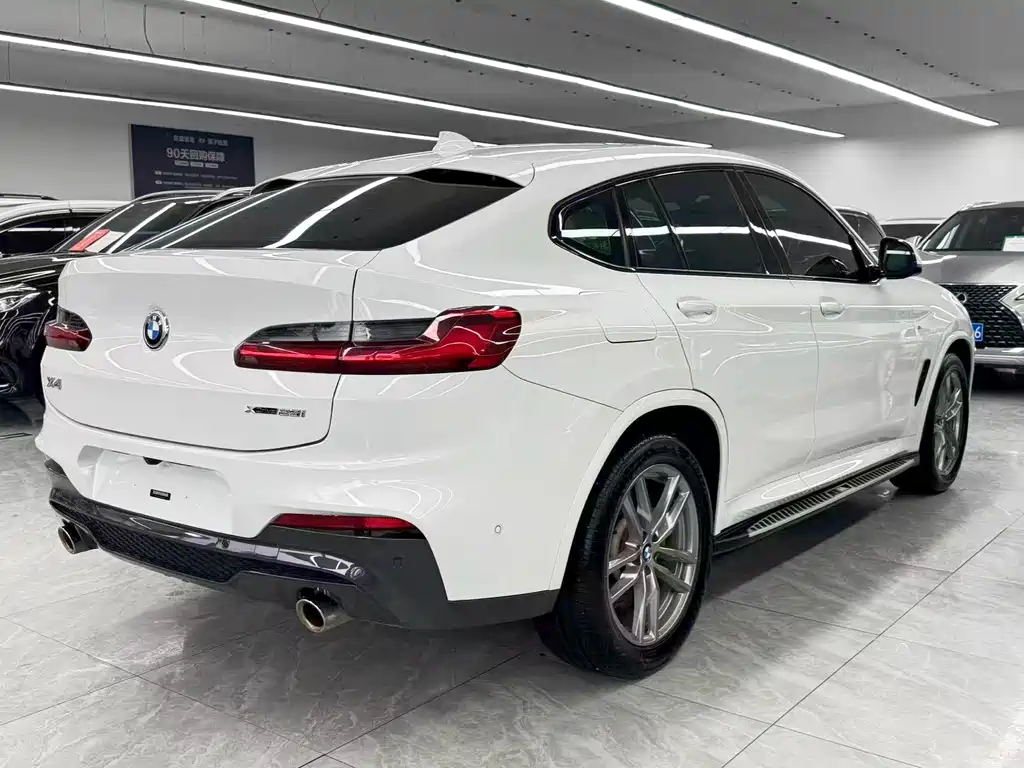 BMW X4 — миниатюра 6