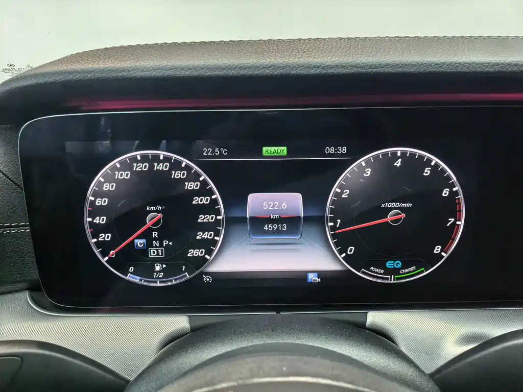 Mercedes-Benz E-Class (Import) — миниатюра 5