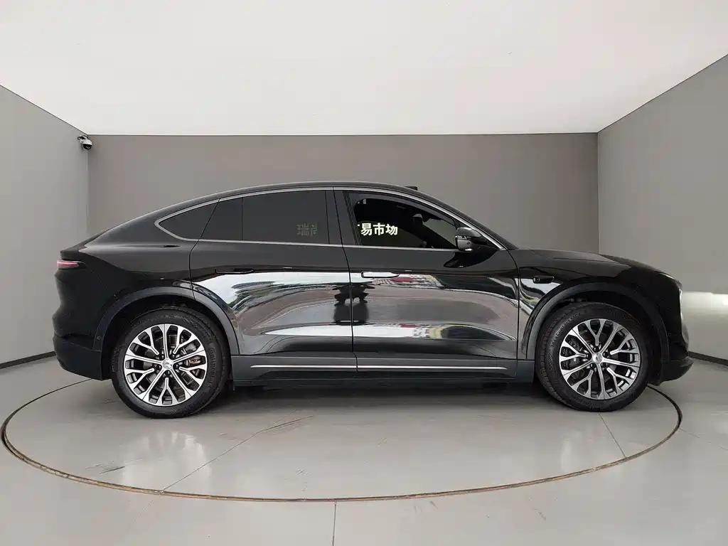 NIO EC6 — миниатюра 5