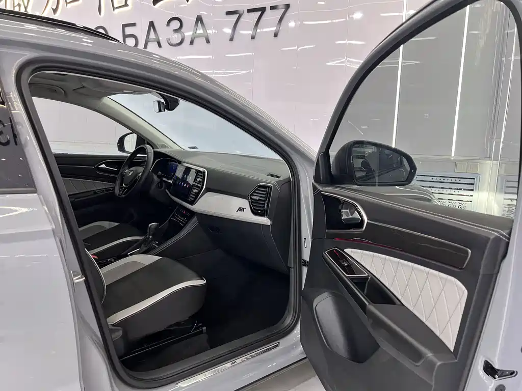 Jetta VS7 — миниатюра 19