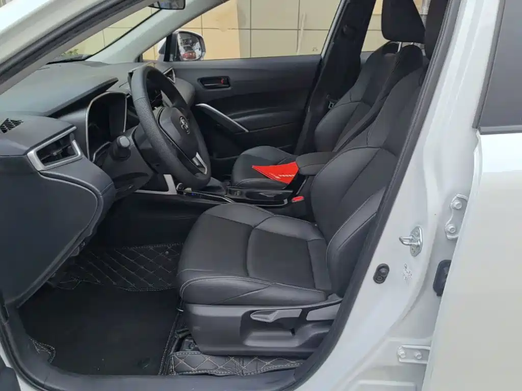 Toyota Frontlander — миниатюра 15