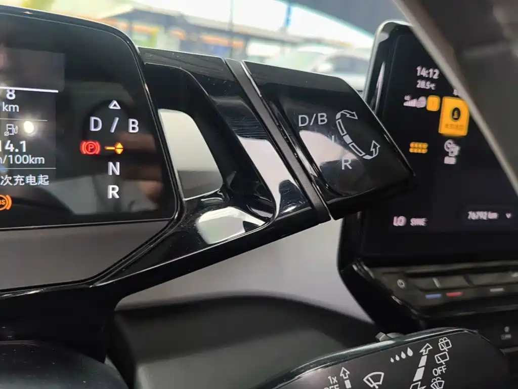Volkswagen ID.3 — миниатюра 14