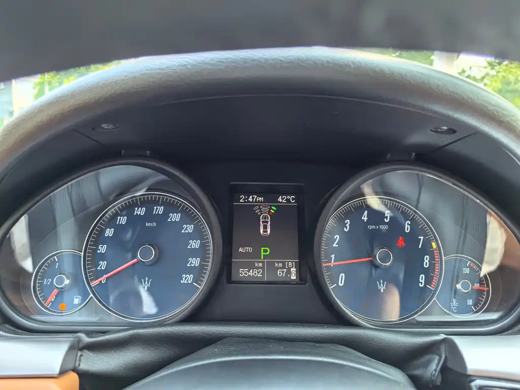 Maserati GranTurismo — миниатюра 14