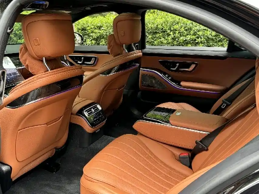 Mercedes-Benz S-Class — миниатюра 9
