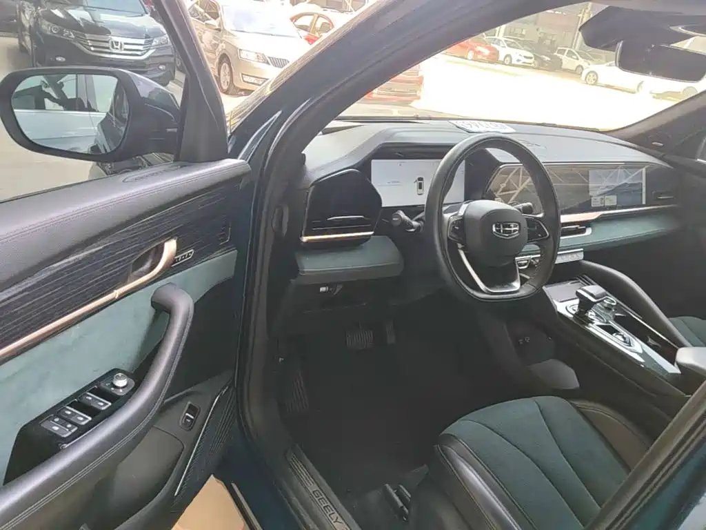 Geely Xingyue L — миниатюра 16