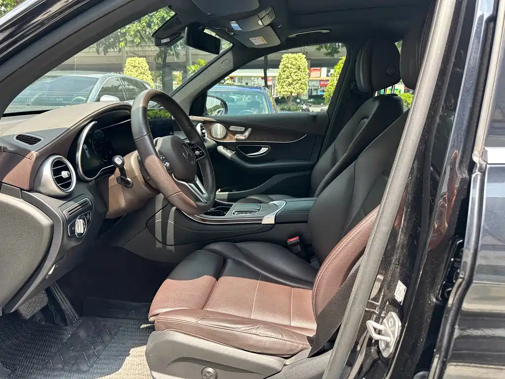Mercedes-Benz GLC — миниатюра 6