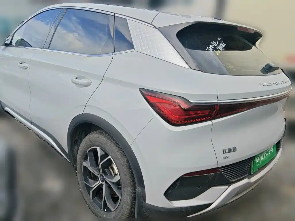 BYD Yuan Plus — миниатюра 25