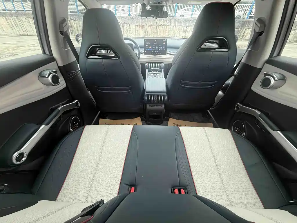 BYD Yuan Plus — миниатюра 15