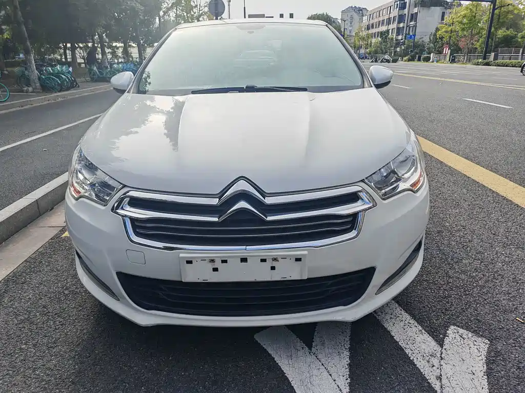 Citroen C4L — миниатюра 2