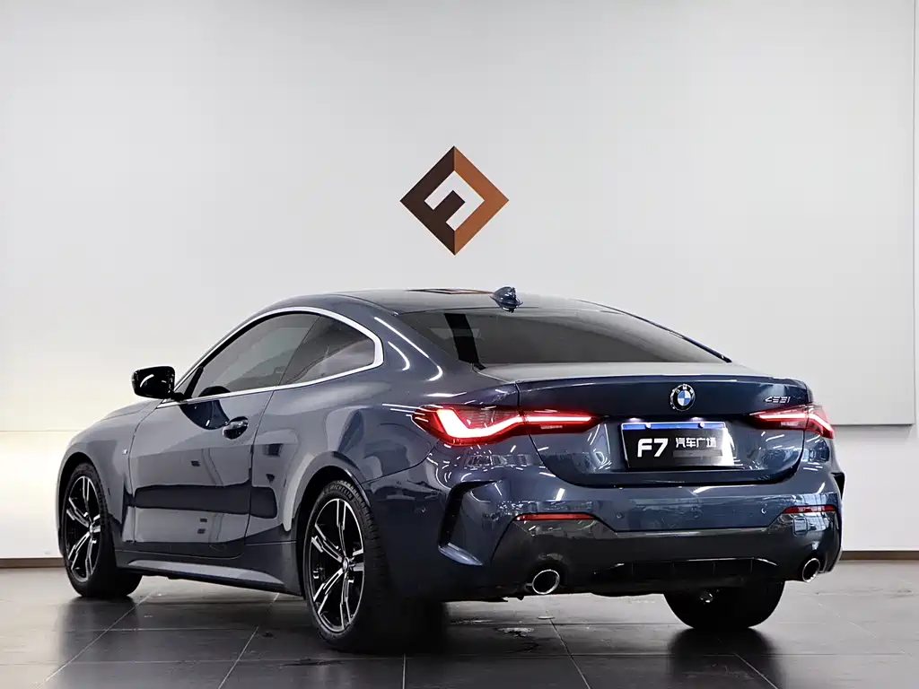 BMW 4 Series — миниатюра 4
