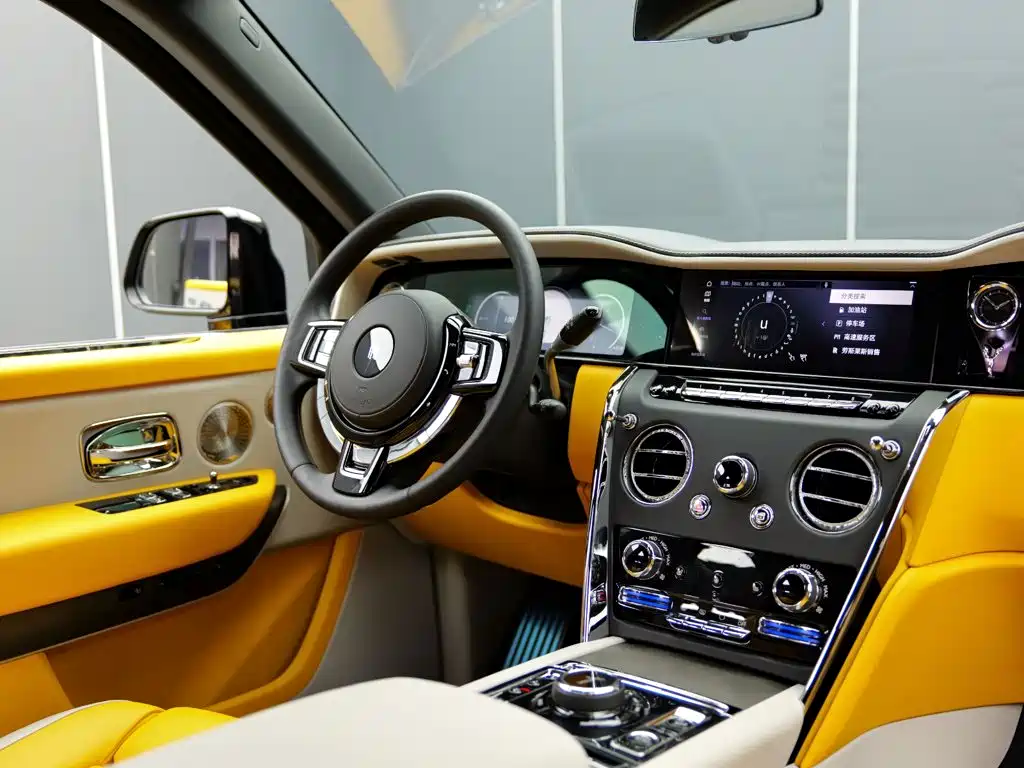 Rolls-Royce Cullinan — миниатюра 23