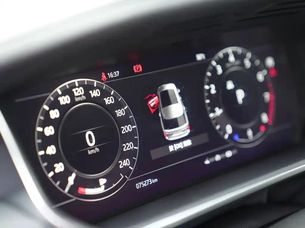 Land Rover Range Rover — миниатюра 11