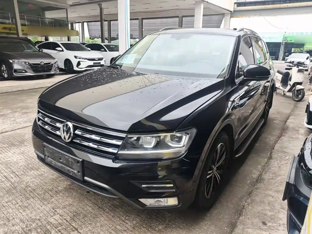 Volkswagen Tiguan L — миниатюра 2