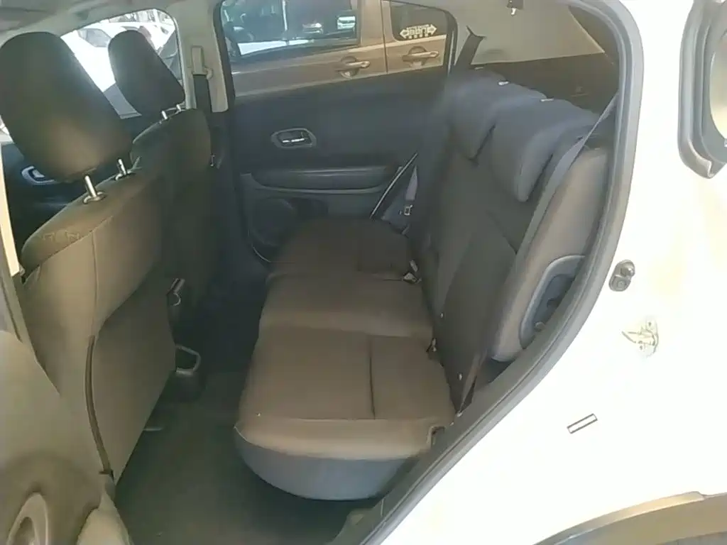 Honda Vezel — миниатюра 17
