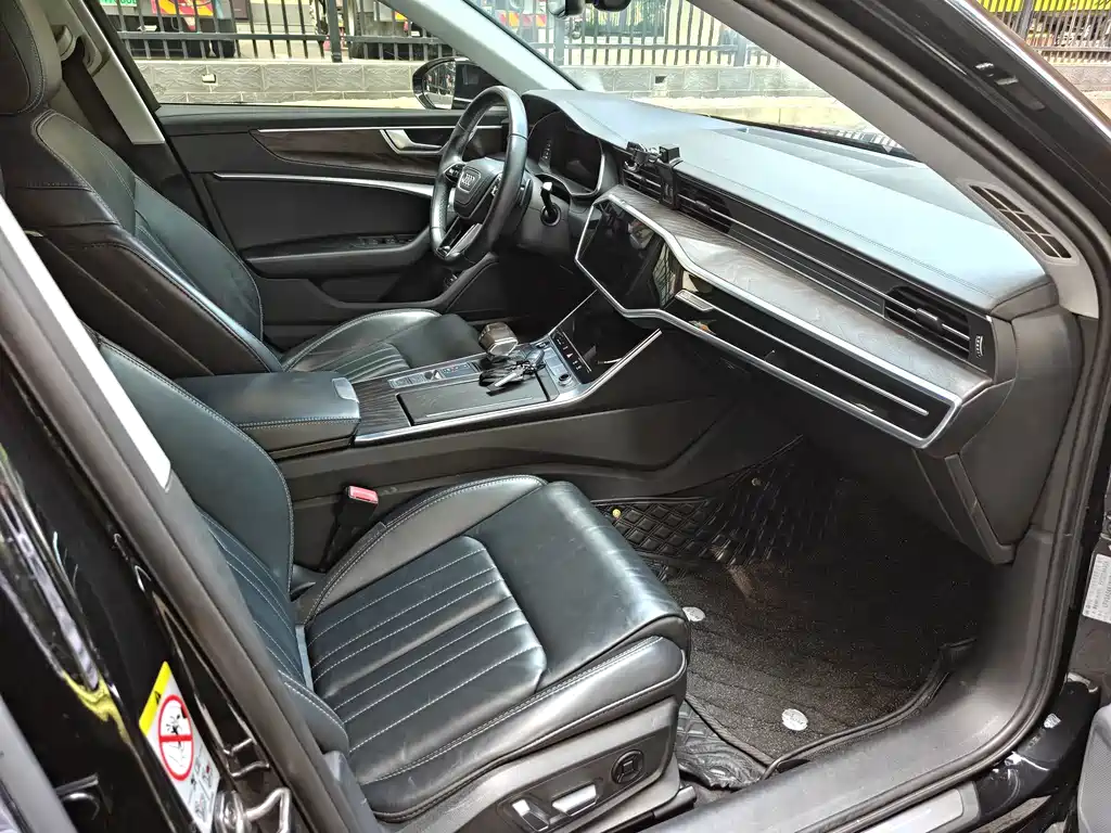 Audi A6L — миниатюра 20