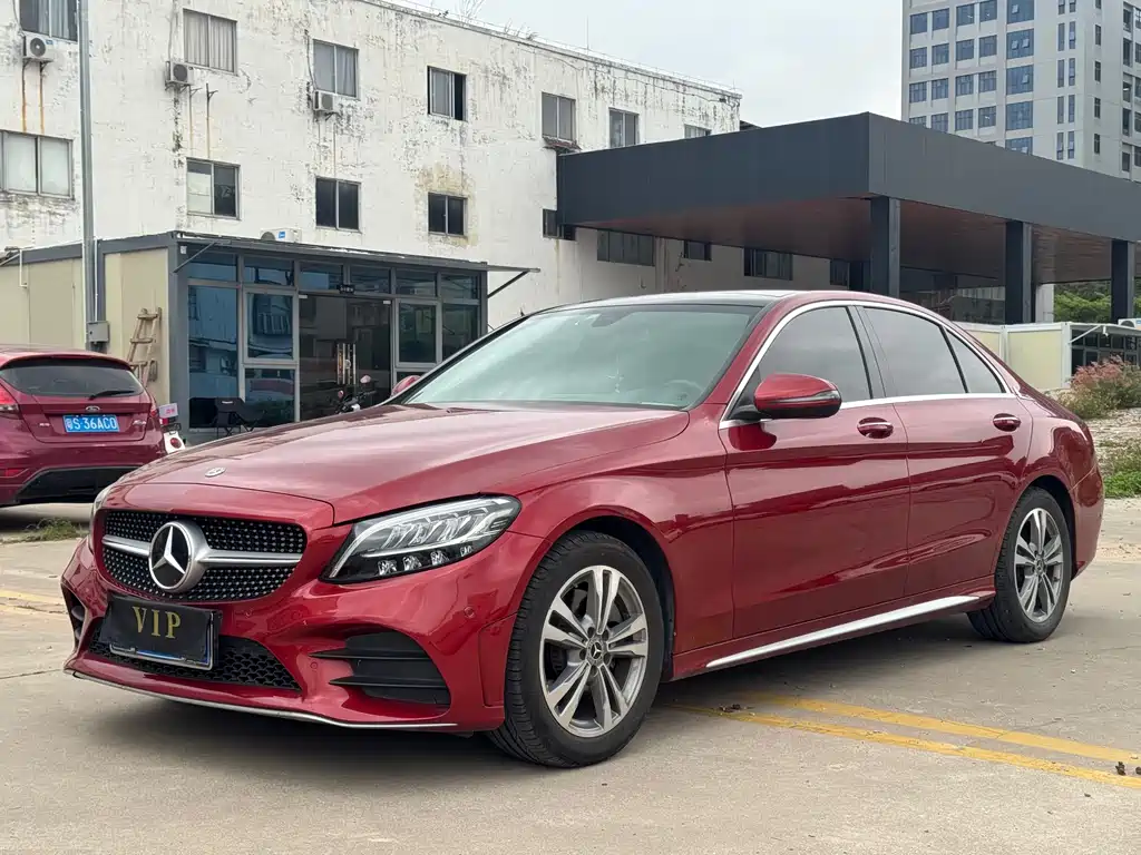 Mercedes-Benz C-Class 2021
