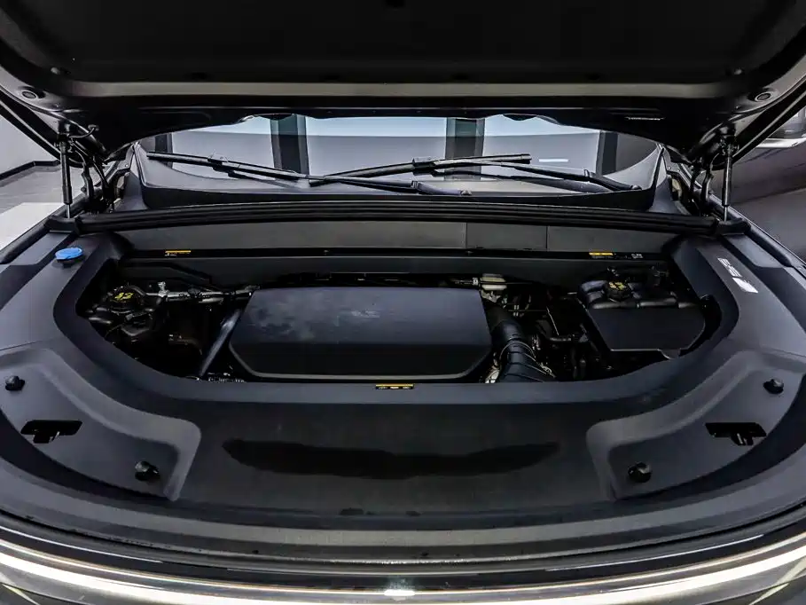Li Auto Li L8 — миниатюра 39