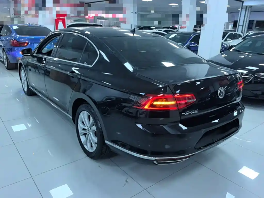 Volkswagen Magotan — миниатюра 5