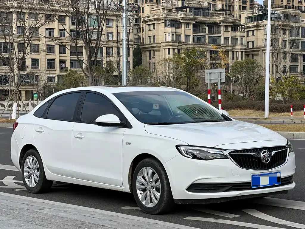 Buick Excelle — миниатюра 3