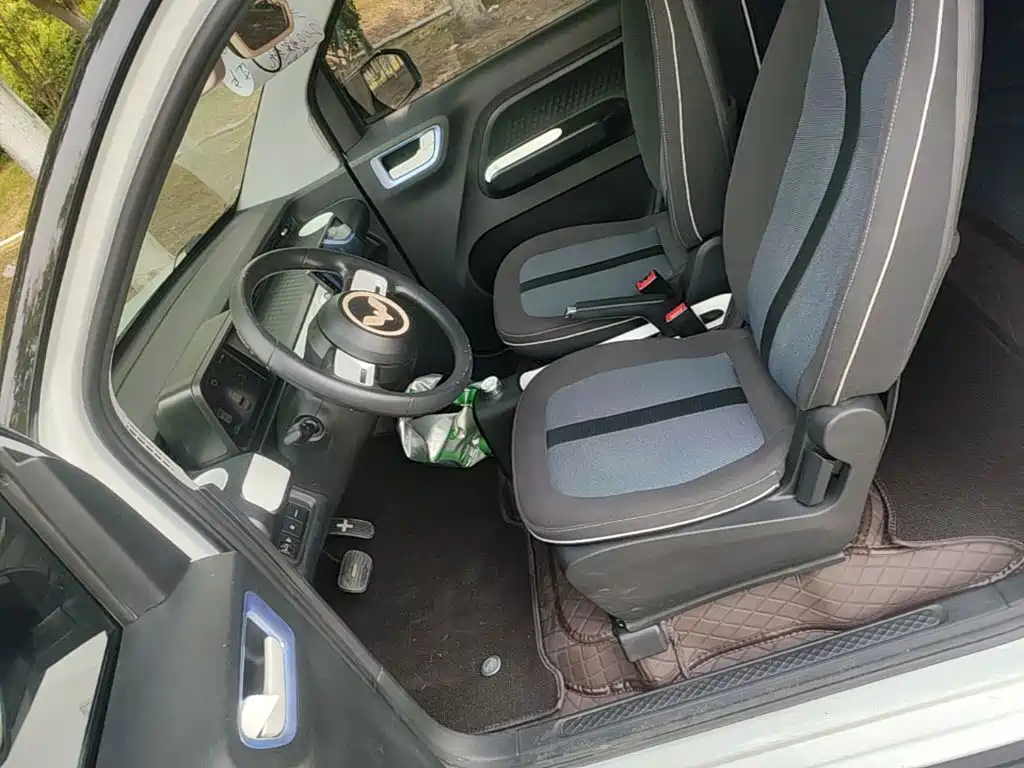 Wuling MINIEV — миниатюра 15