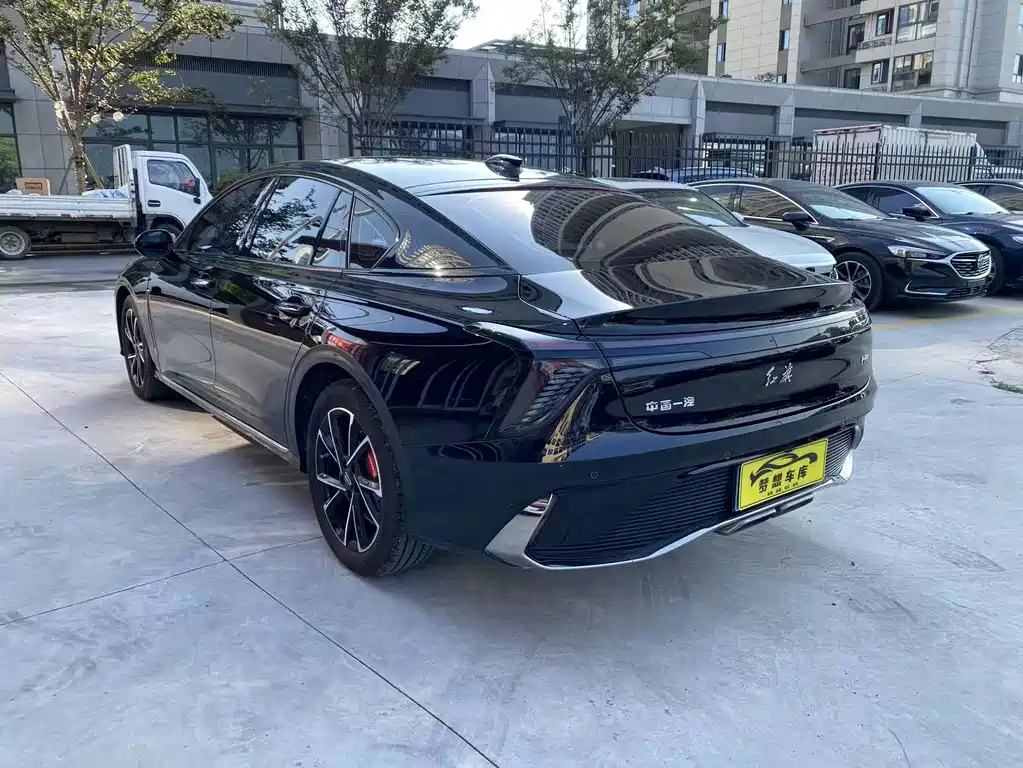 Hongqi Hongqi H6 — миниатюра 4
