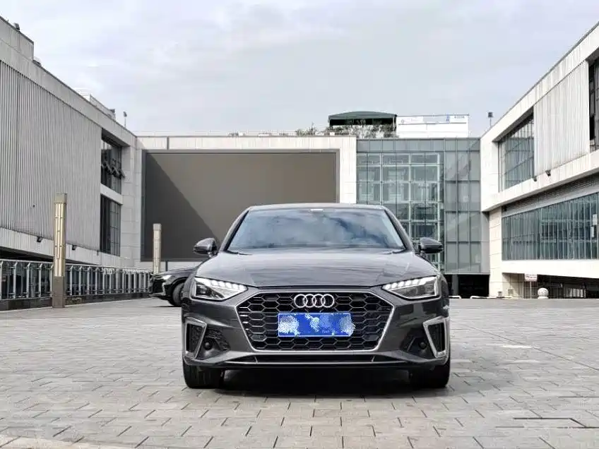 Audi A4L — миниатюра 2