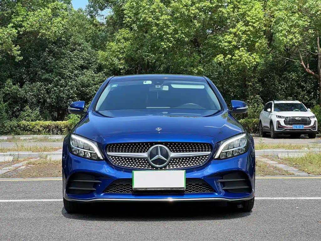Mercedes-Benz C-Class — миниатюра 2
